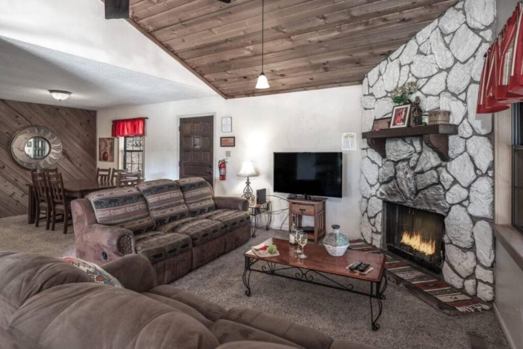 Coronado, Cabin At Ruidoso, With Forest View Eksteriør billede